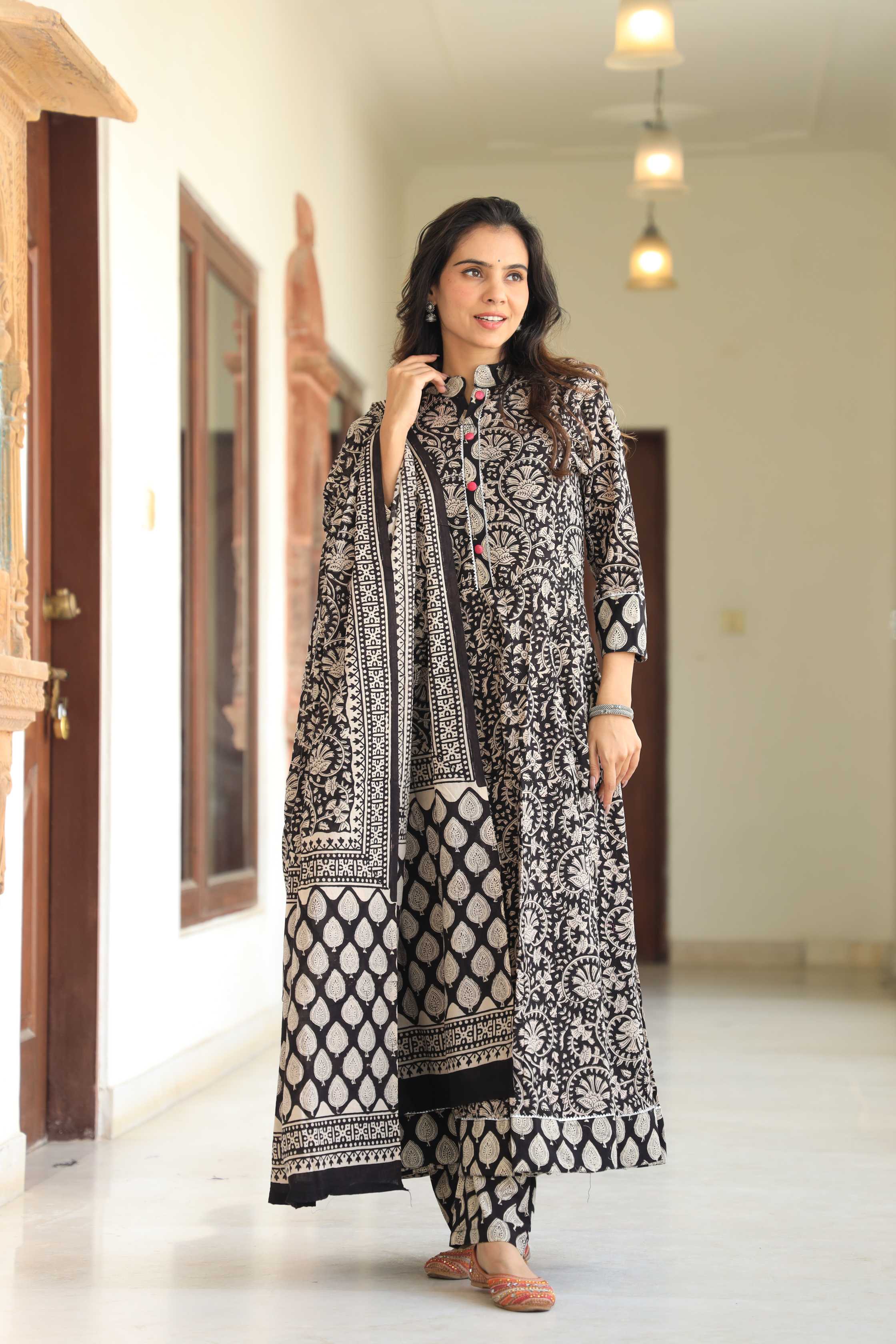 Jet Black & Cream Floral Kalamkari Print Cotton Anarkali Suit