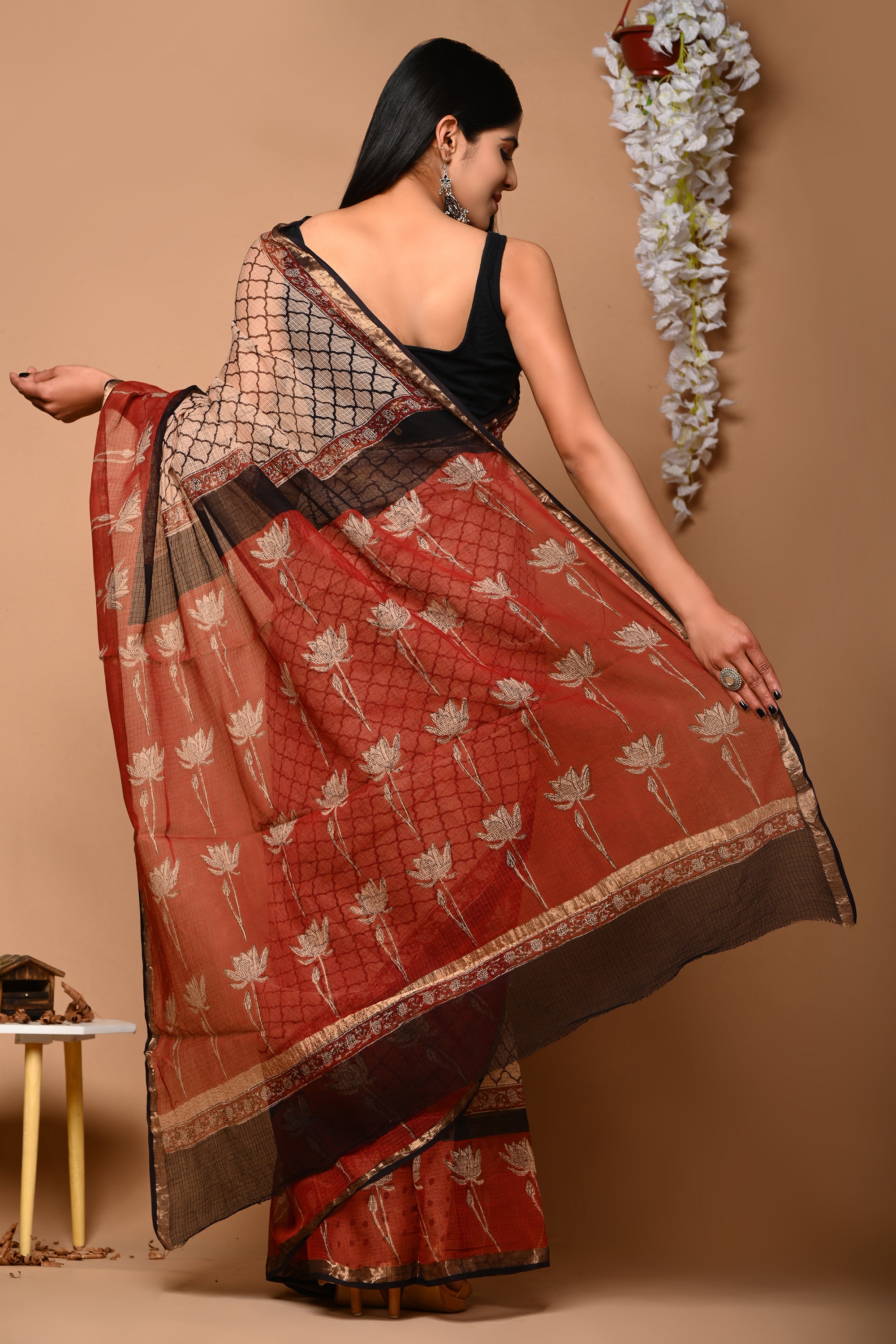 Beige & Rust Lotus Kota Doria Saree
