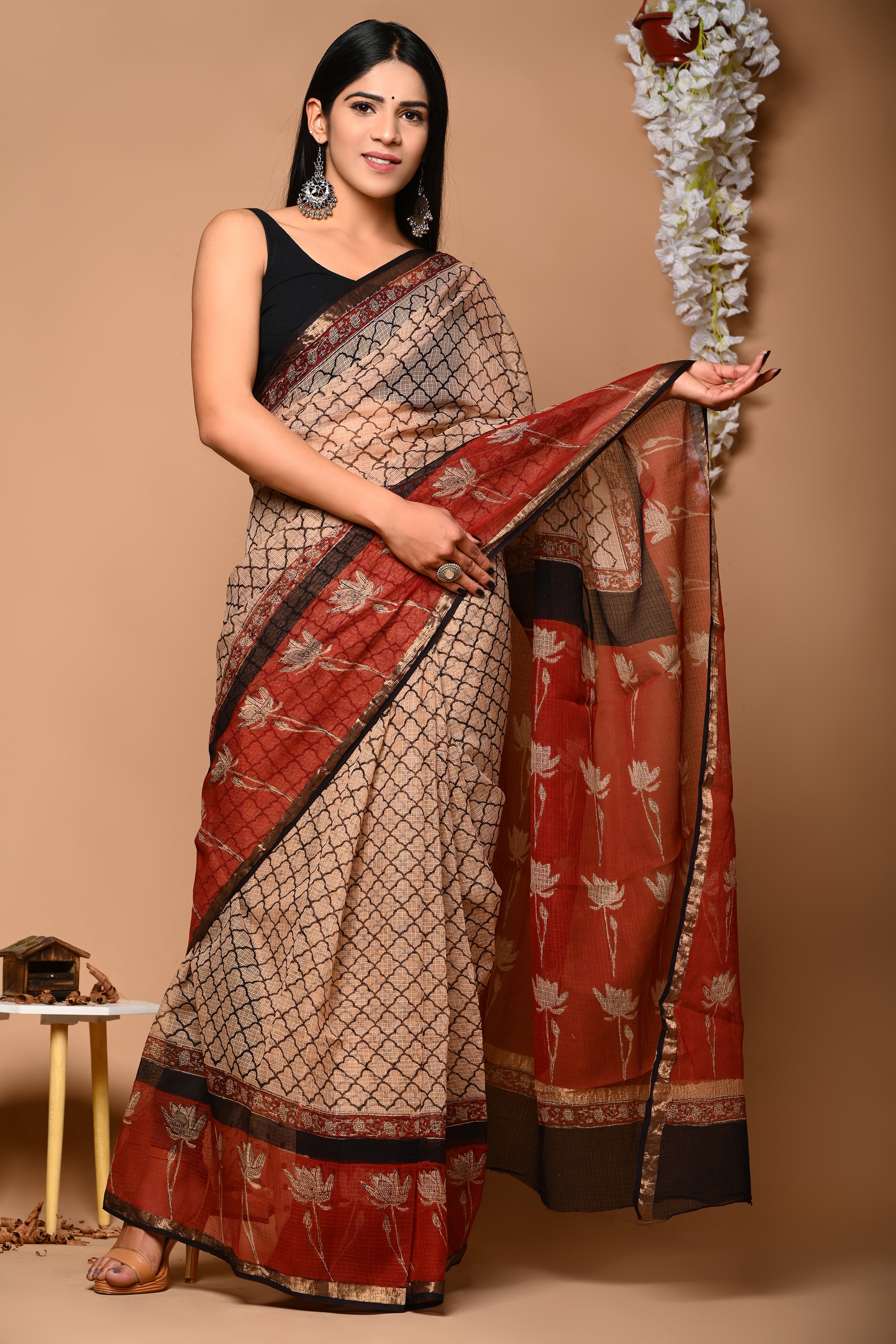 Beige & Rust Lotus Kota Doria Saree