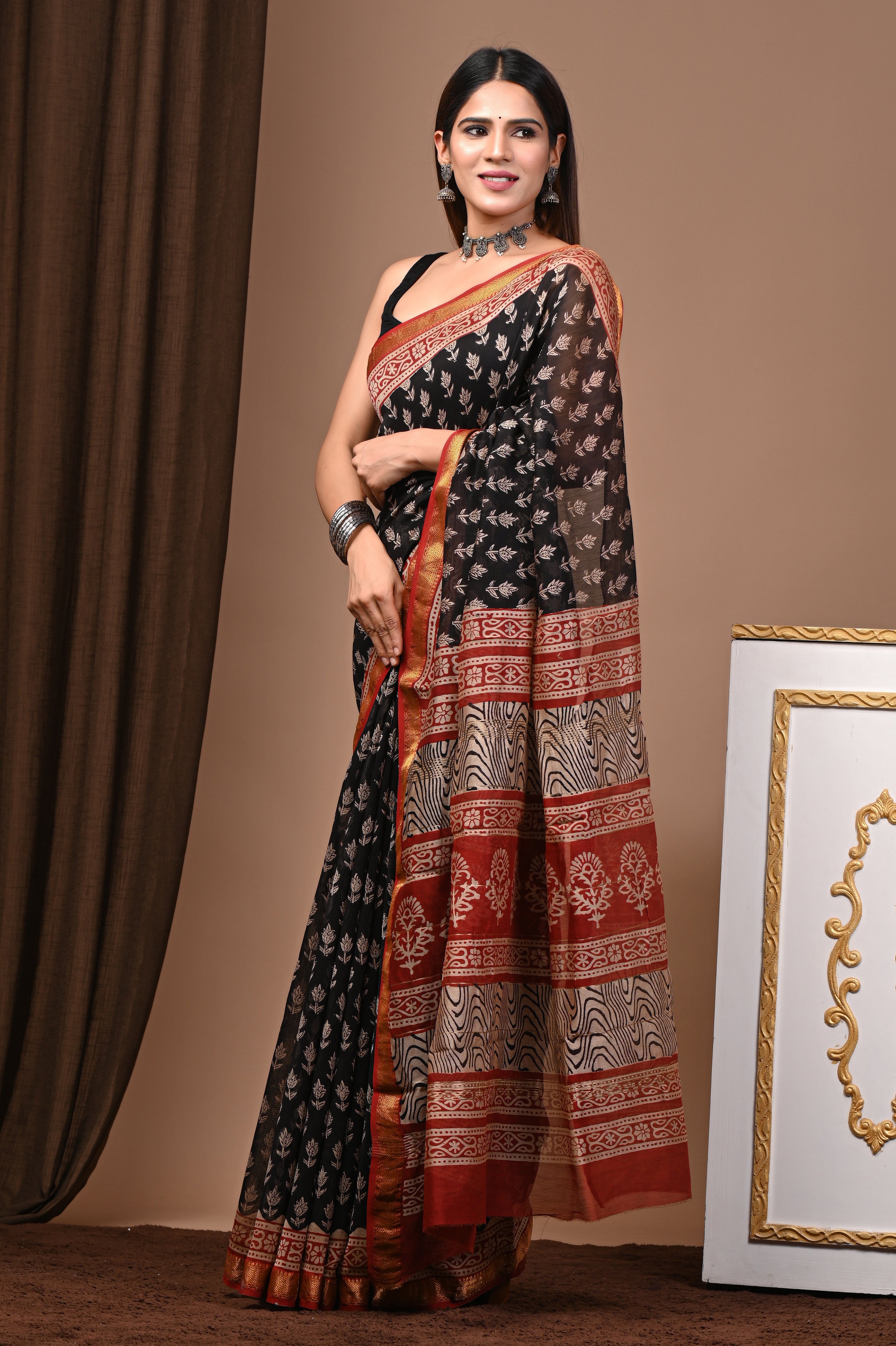 Black & Maroon Maheshwari Silk Saree