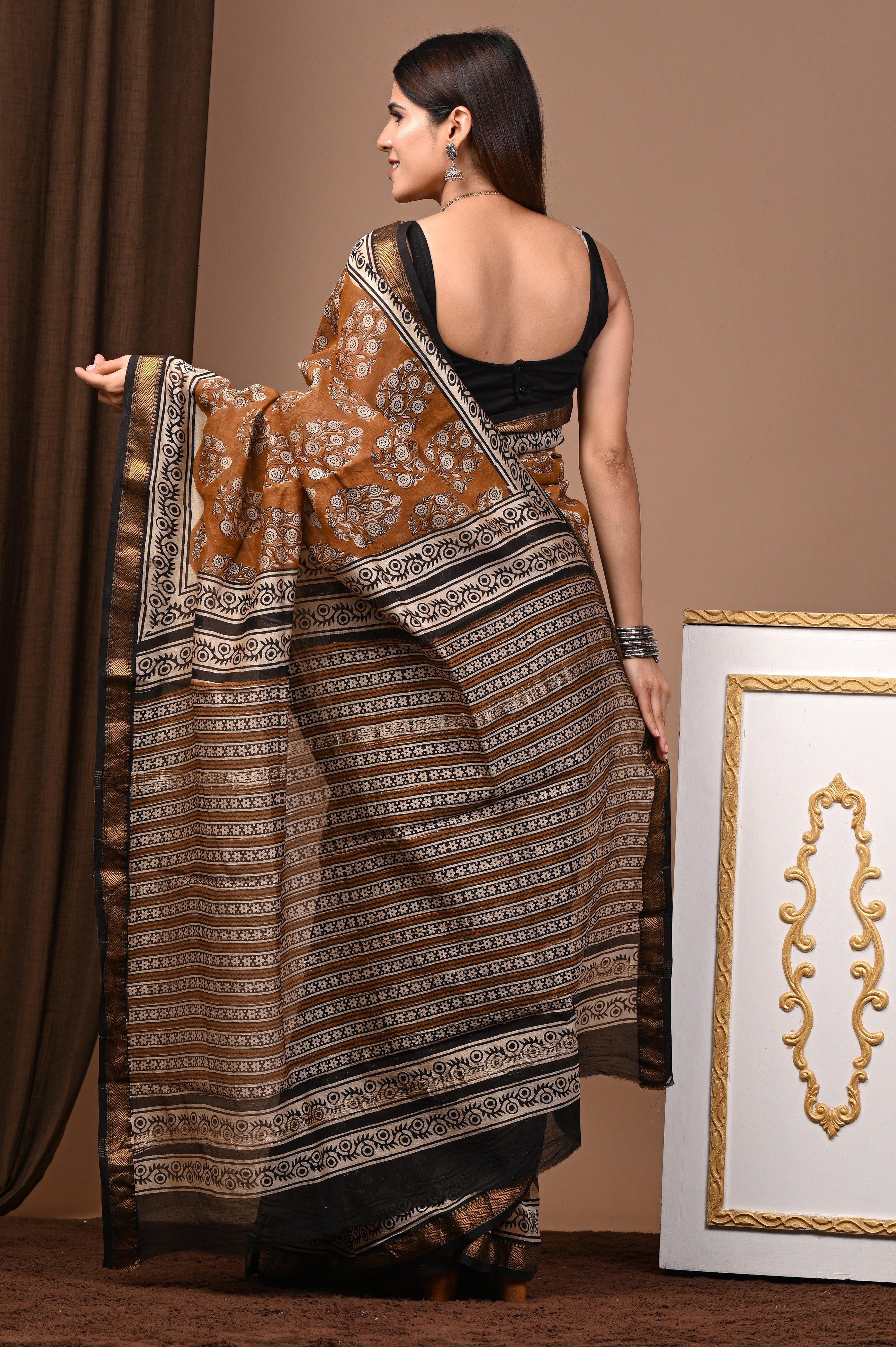 Mustard Brown & Black Maheshwari Silk Saree
