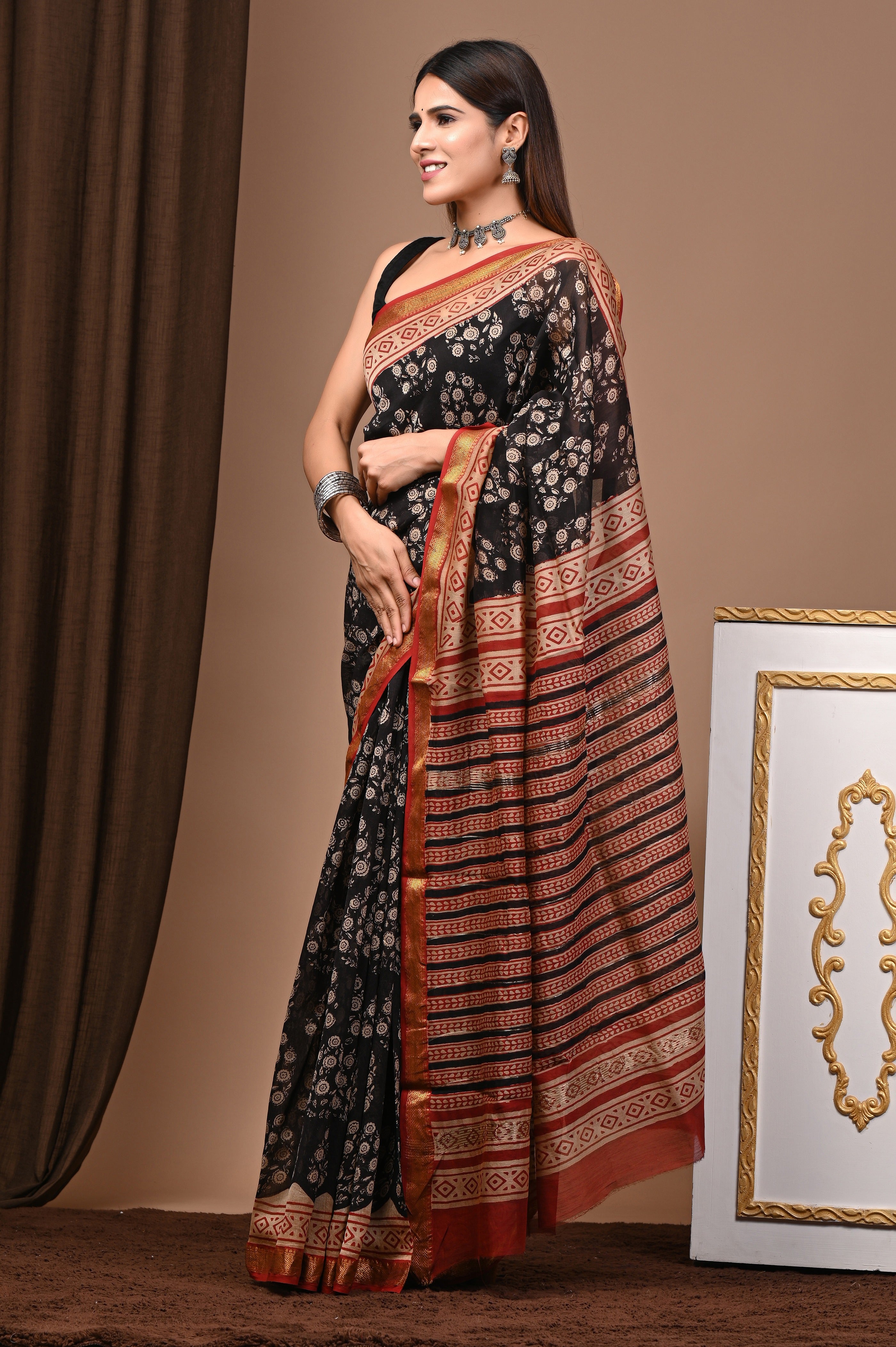 Black & Maroon Maheshwari Silk Saree