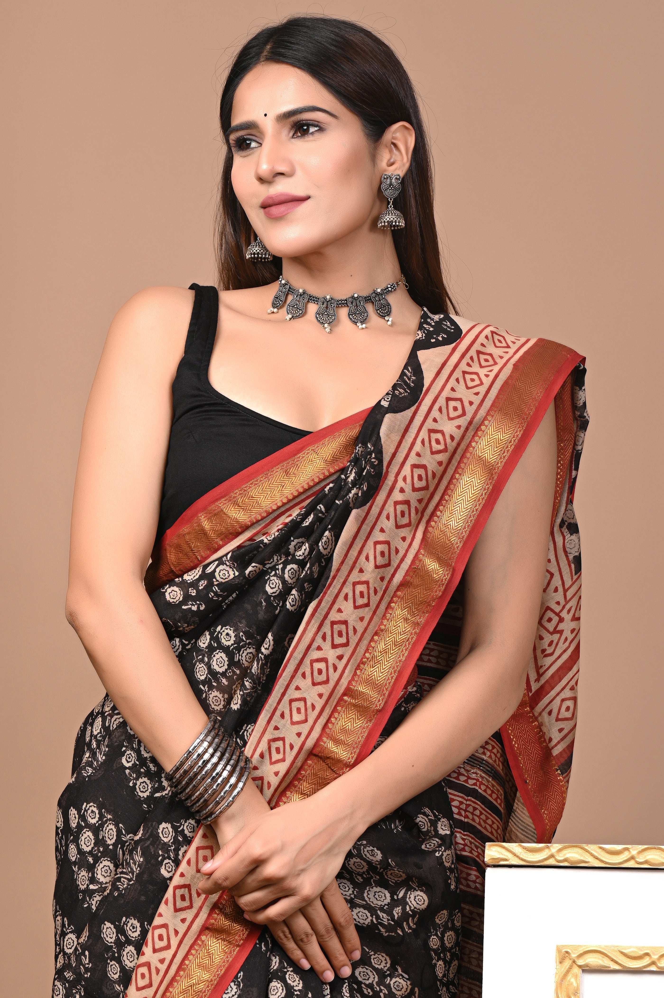 Black & Maroon Maheshwari Silk Saree