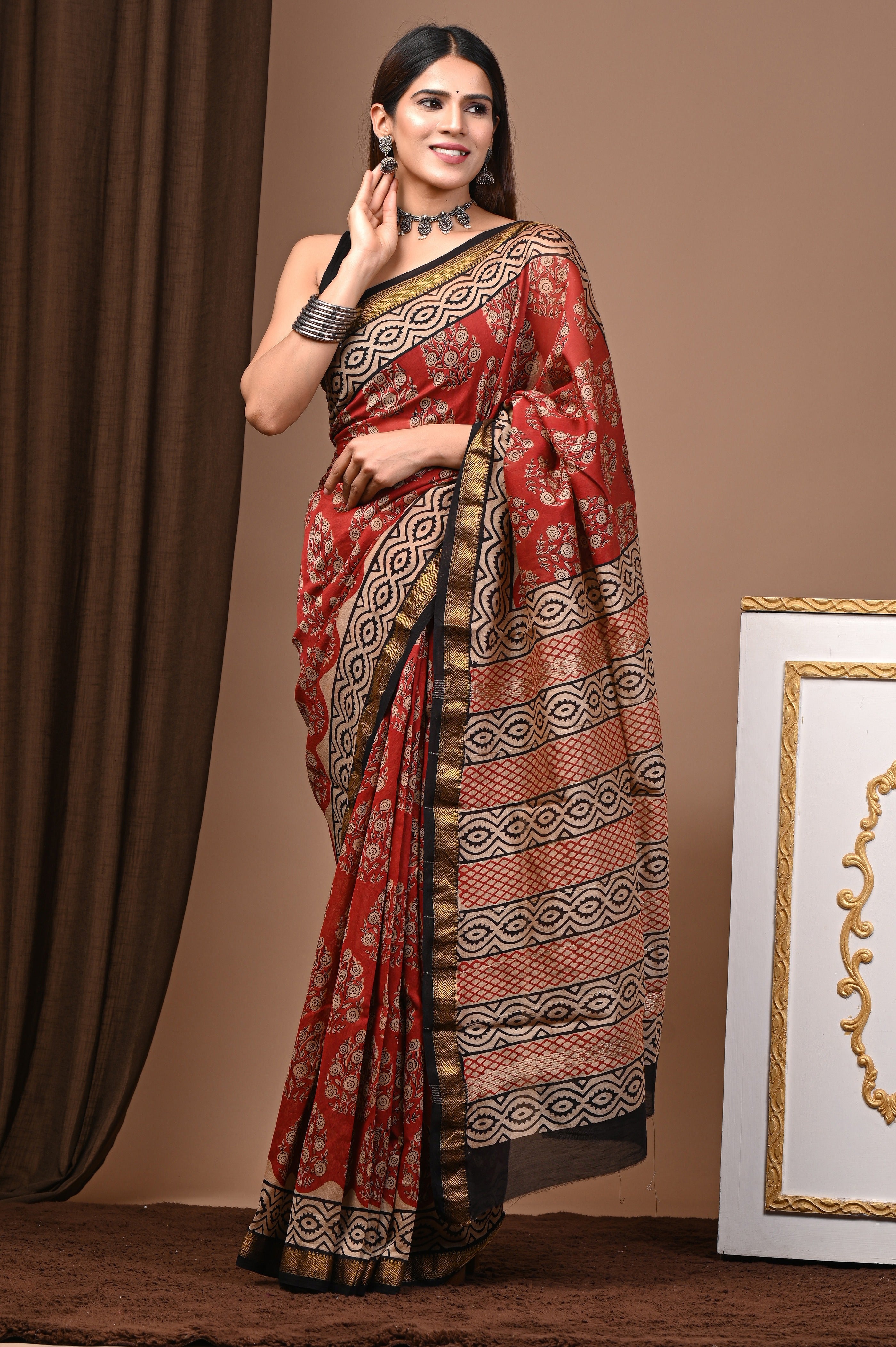 Rust Red & Beige Maheshwari Silk Saree