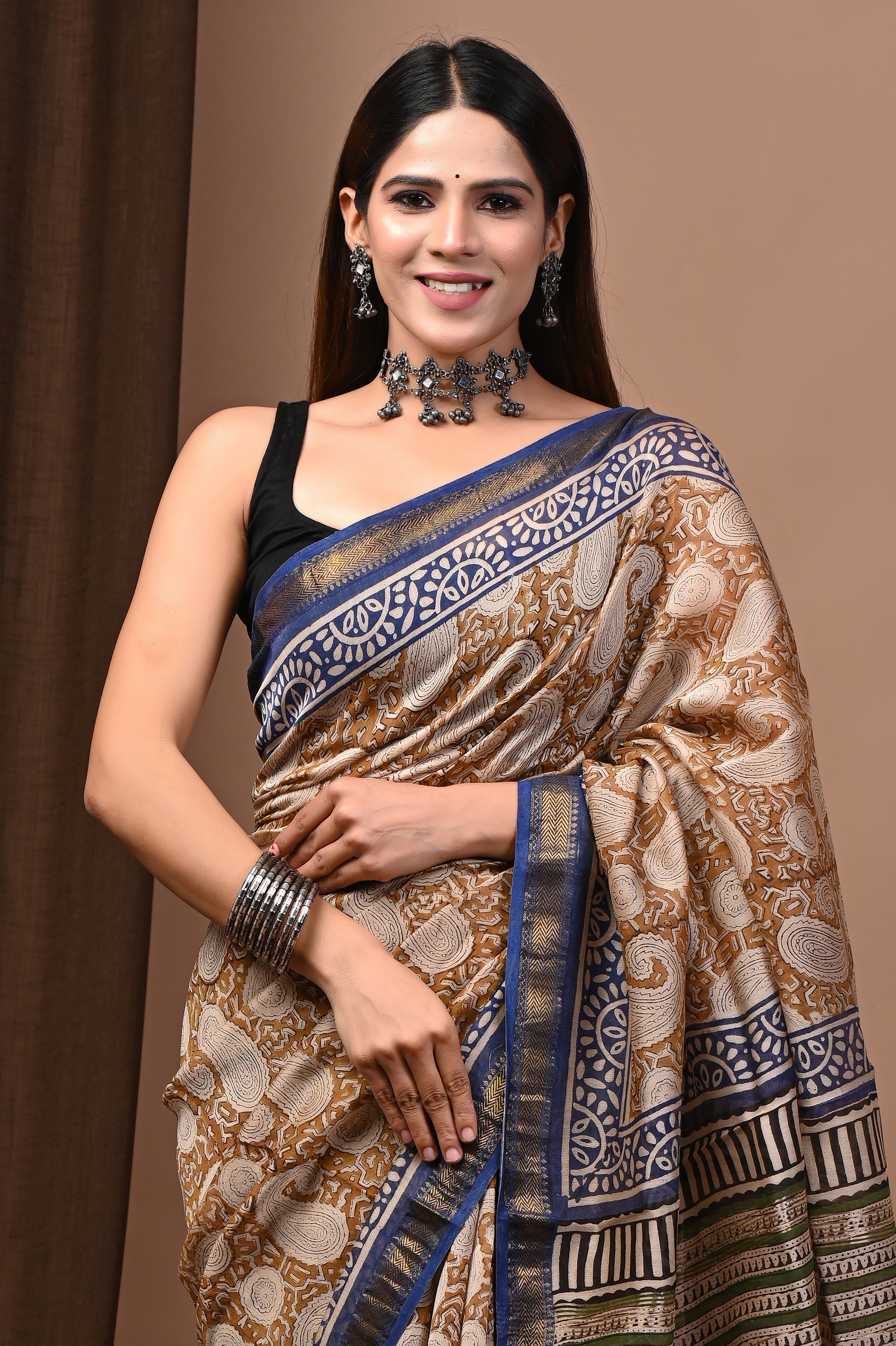 Rust Red & Beige Maheshwari Silk Saree