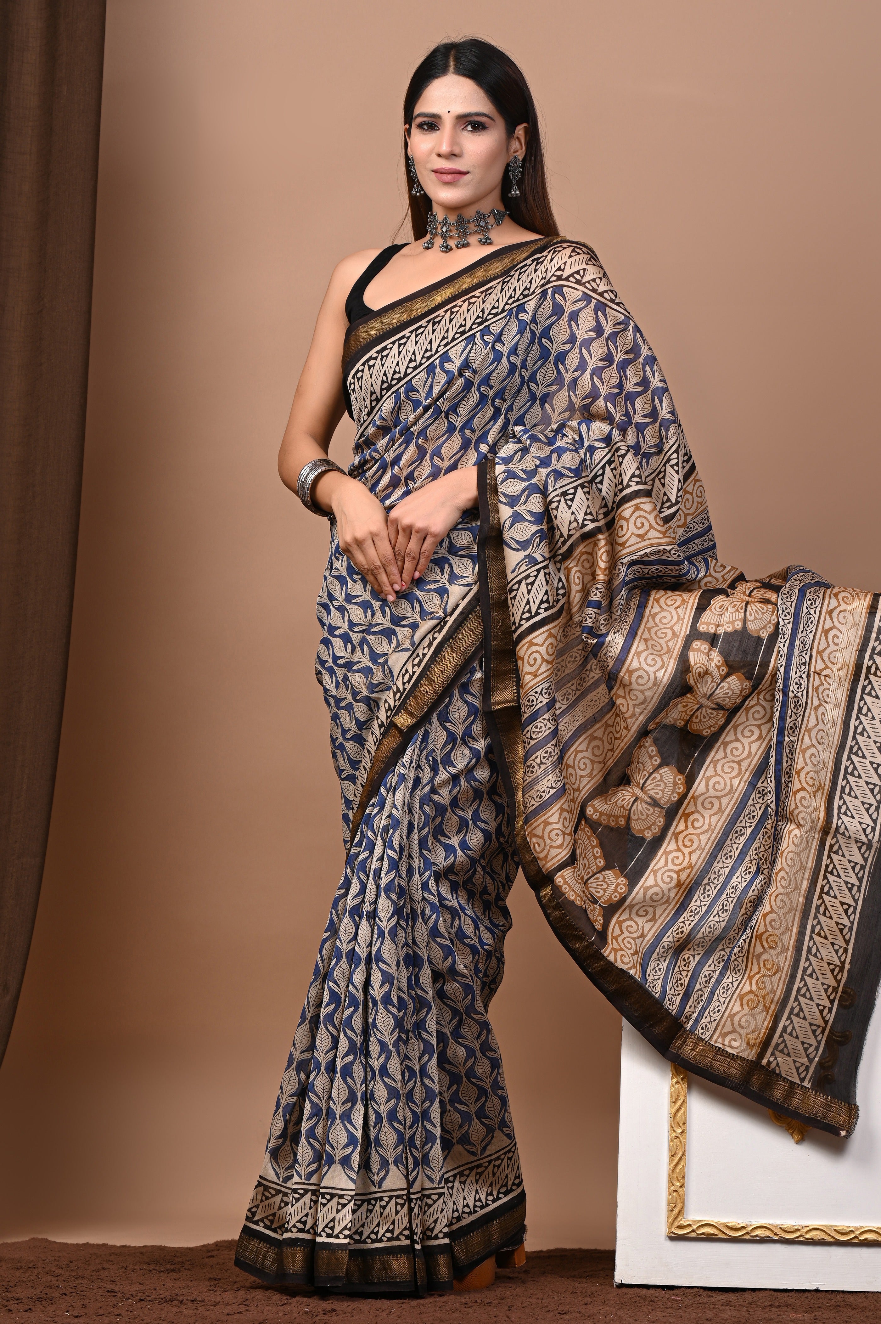 Navy Blue Beige Maheshwari Silk Saree