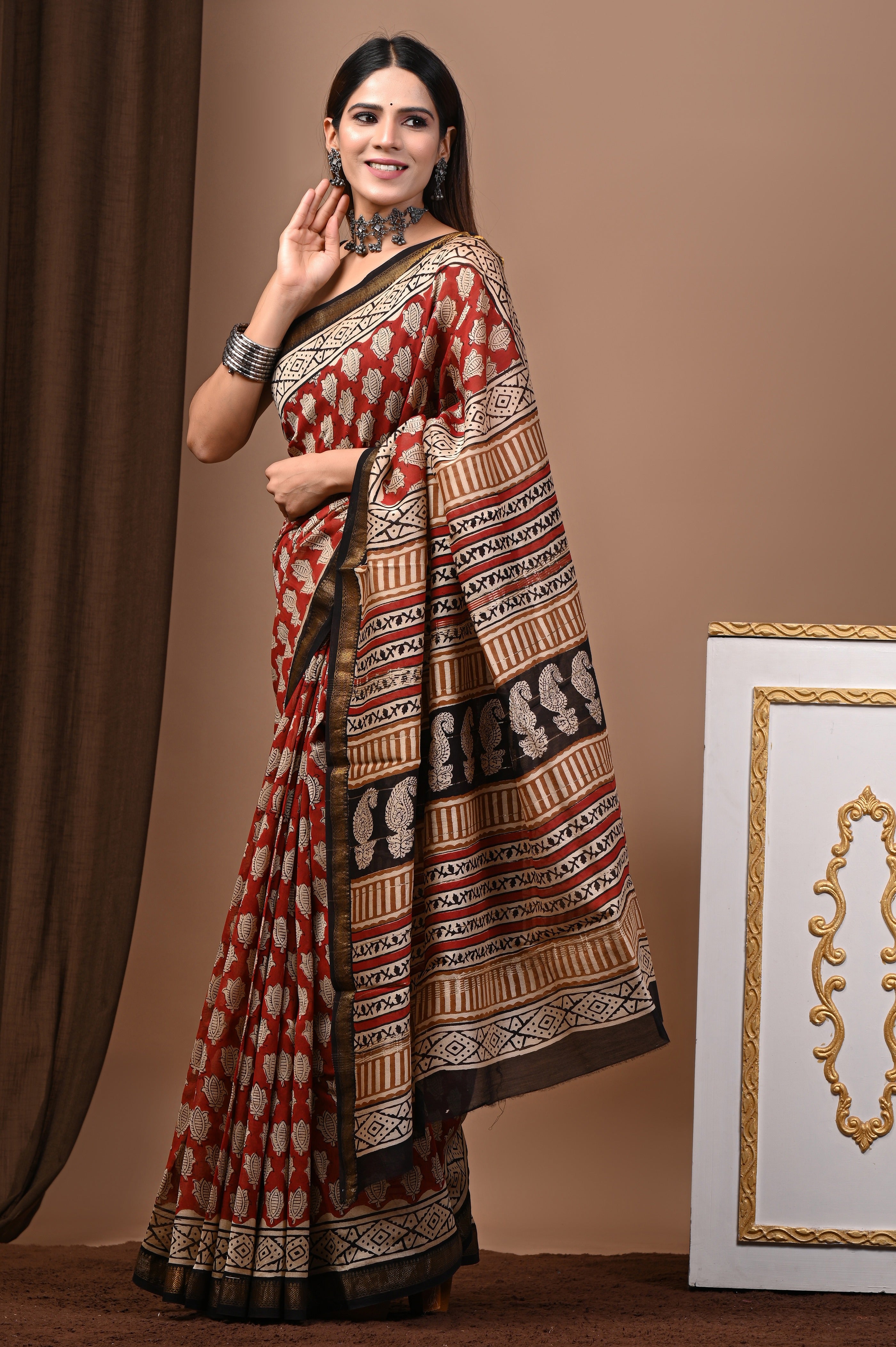 Brick Red Maheshwari Silk Saree