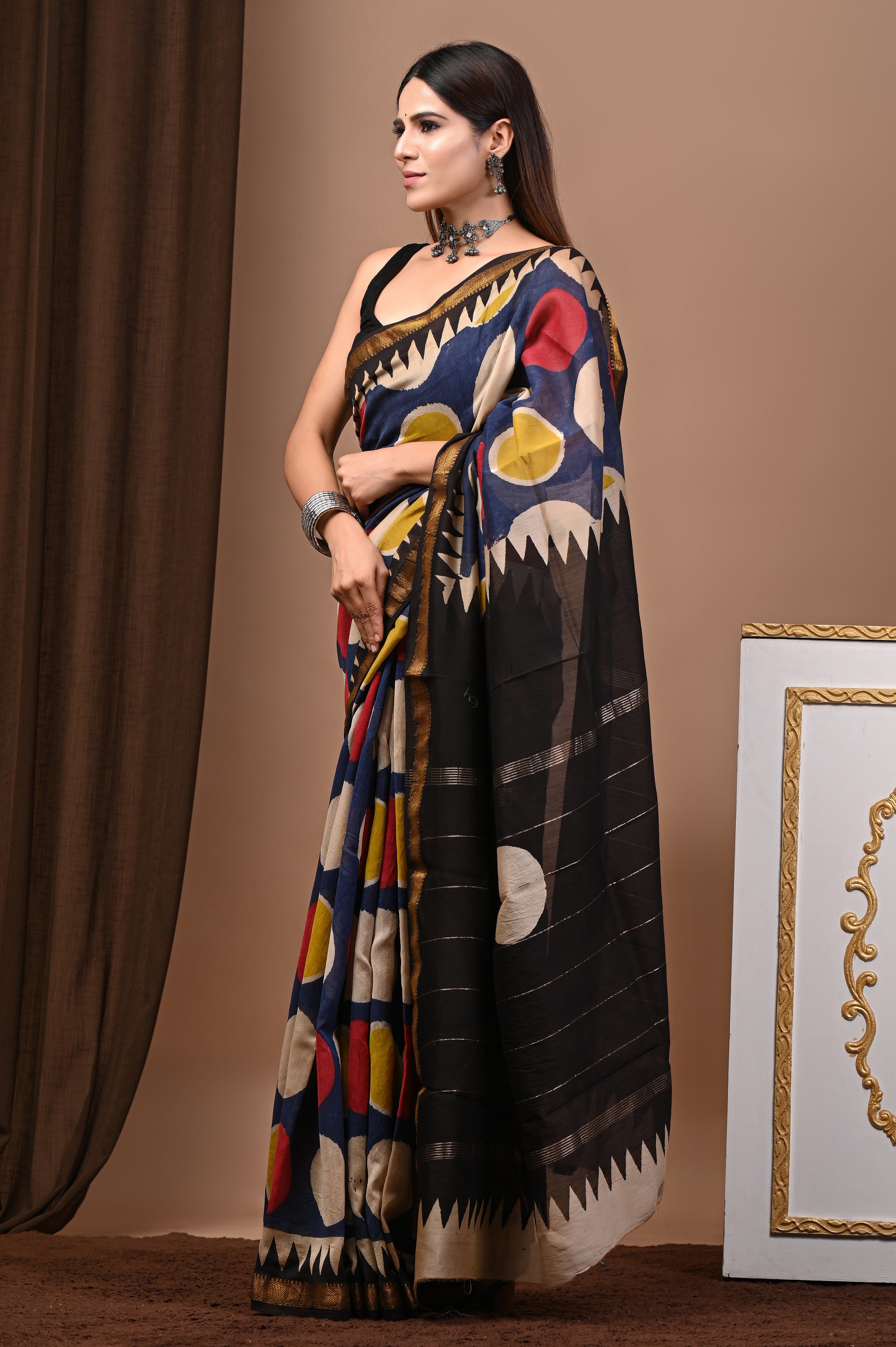 Blue Multicolor Maheshwari Silk Saree
