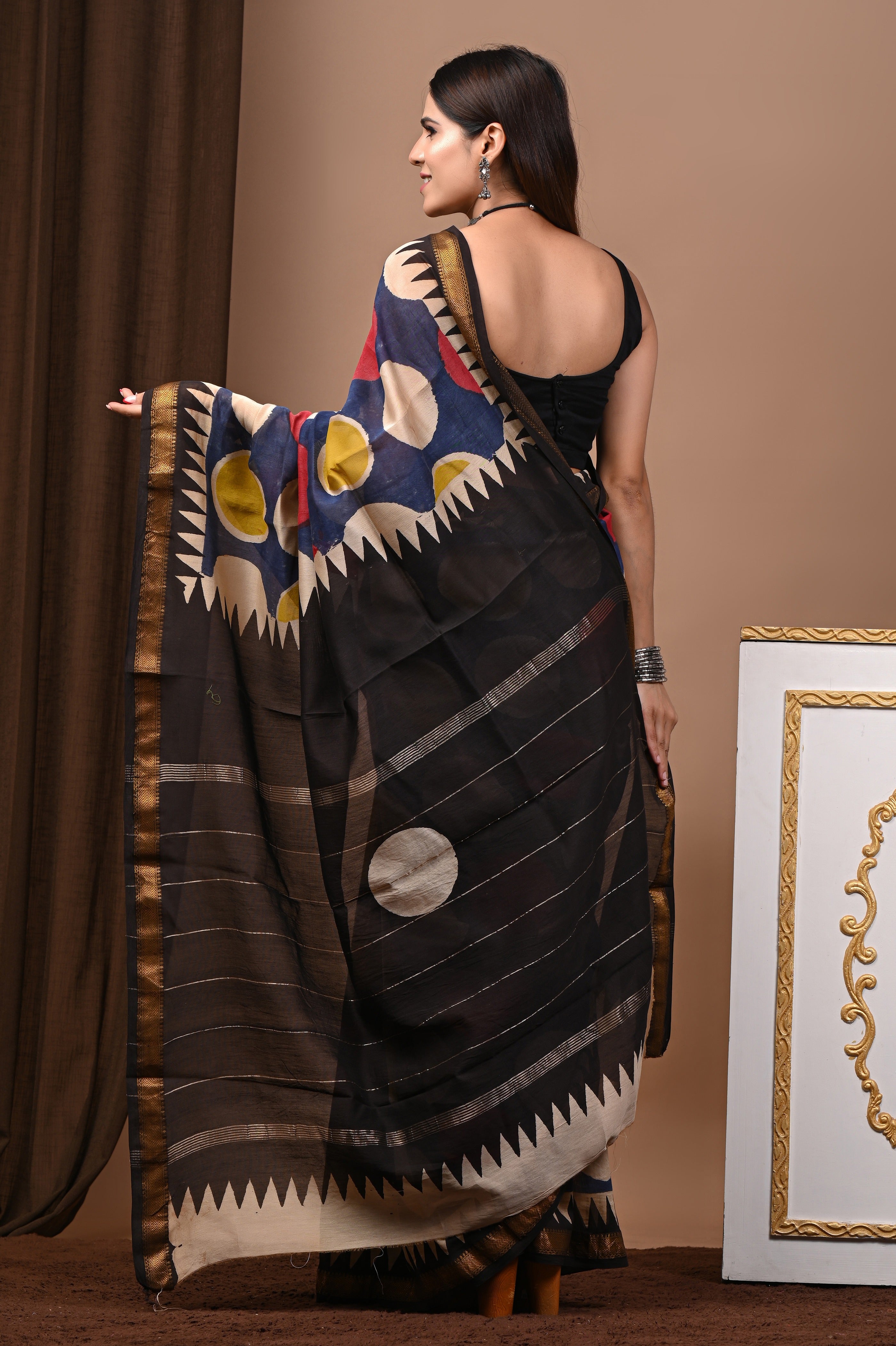 Blue Multicolor Maheshwari Silk Saree