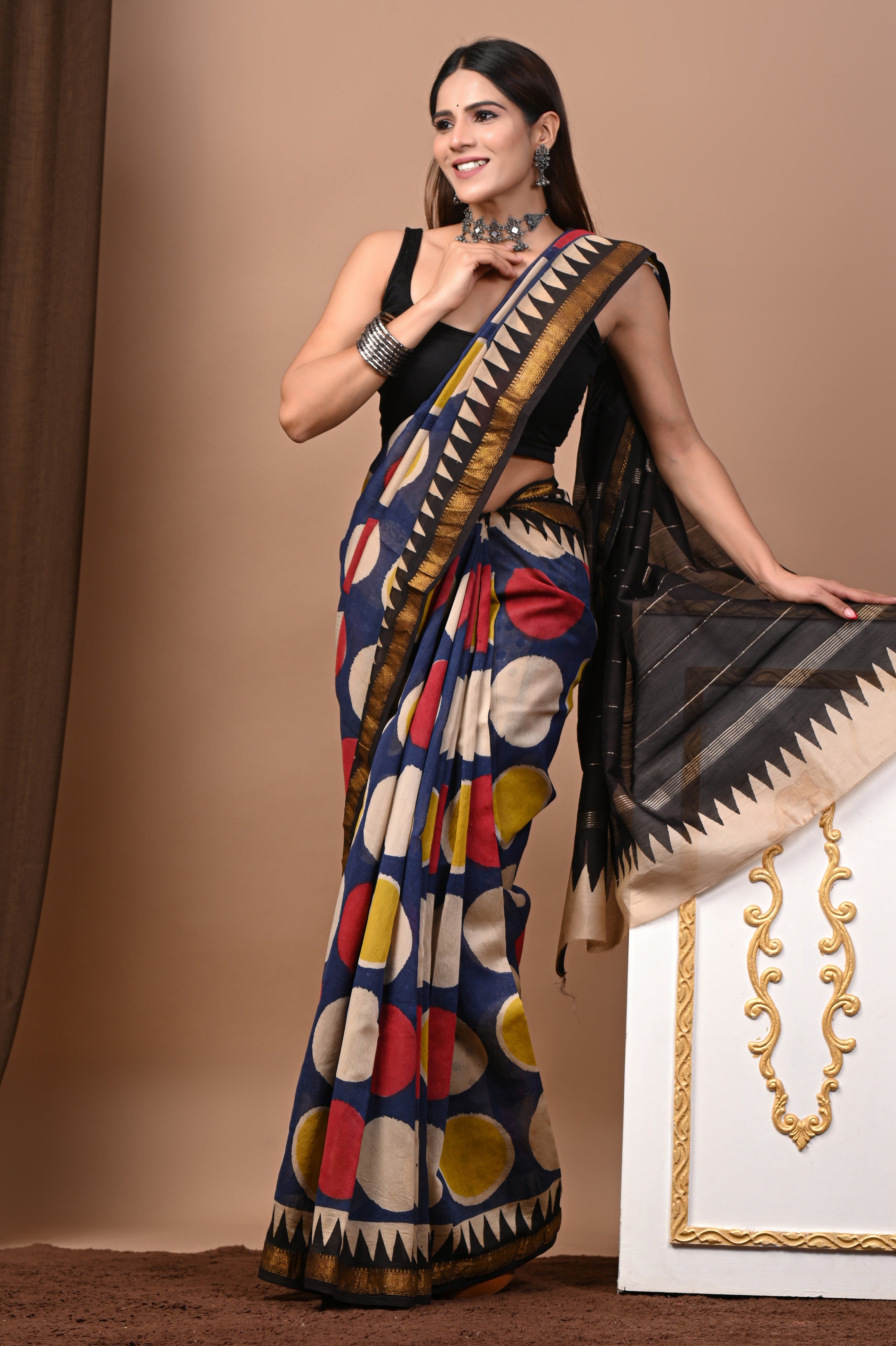 Blue Multicolor Maheshwari Silk Saree