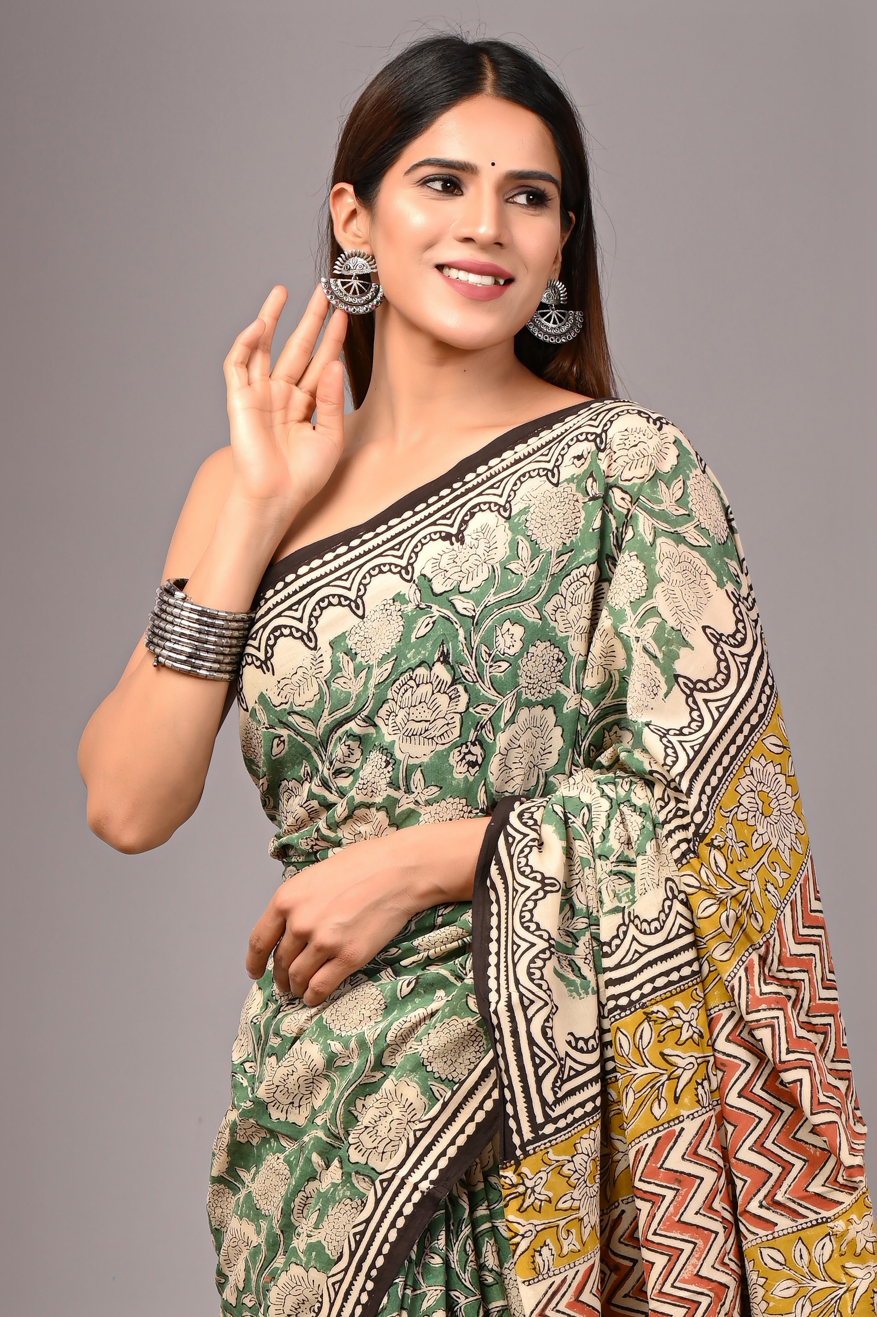 Green Pure Cotton Hand-Printed Saree