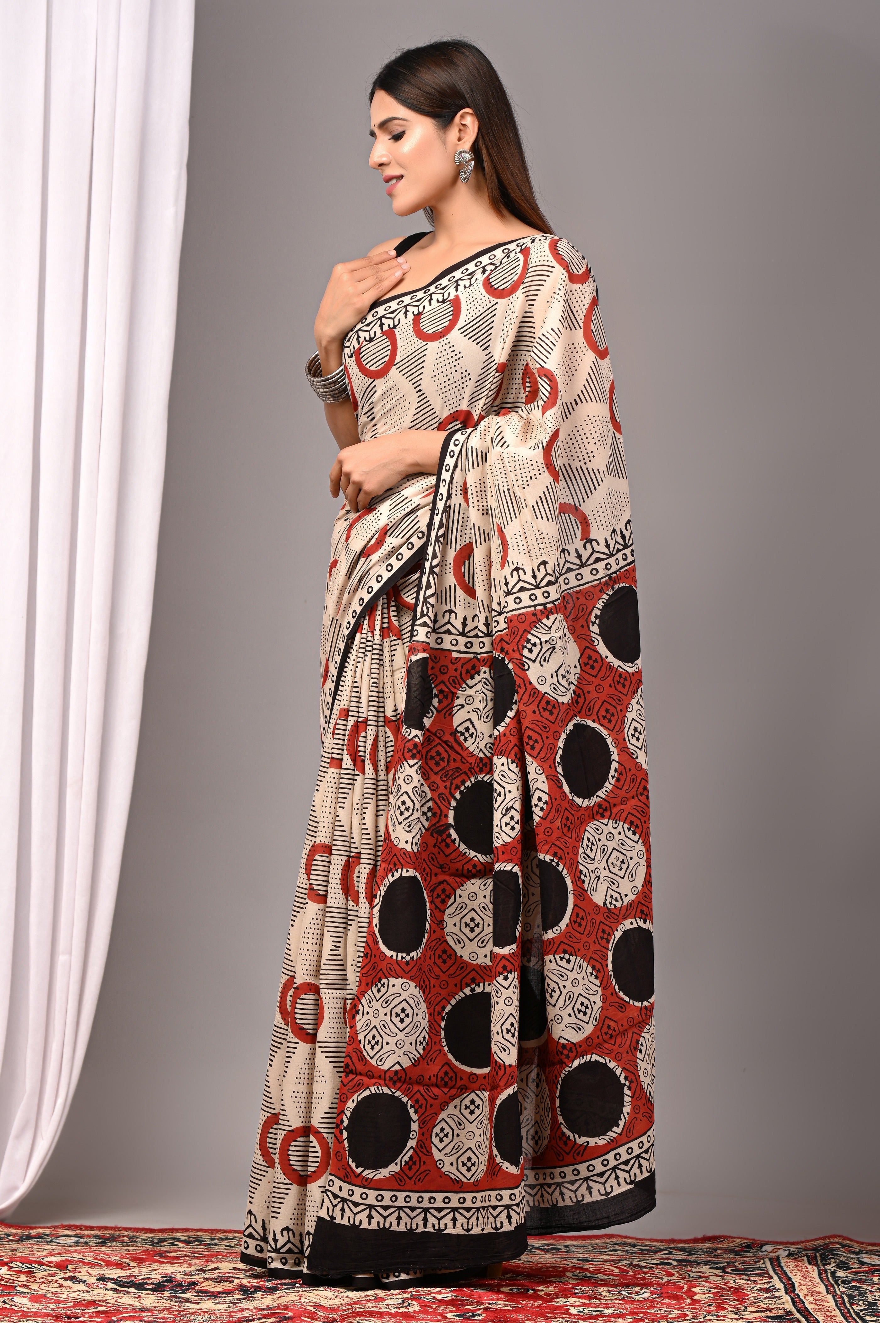 Ivory Pure Cotton Hand-Printed Saree
